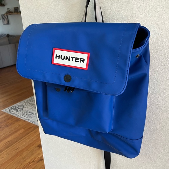 Hunter Blue Waterproof Backpack - Picture 2 of 4